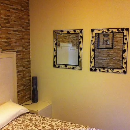 Rosal- Solo Familias Y Parejas Landhuis Conil De La Frontera