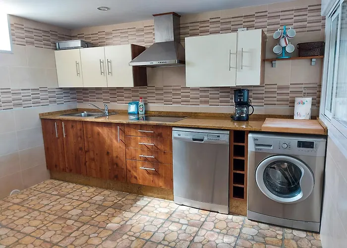 Rosal- Solo Familias Y Parejas Lantställe