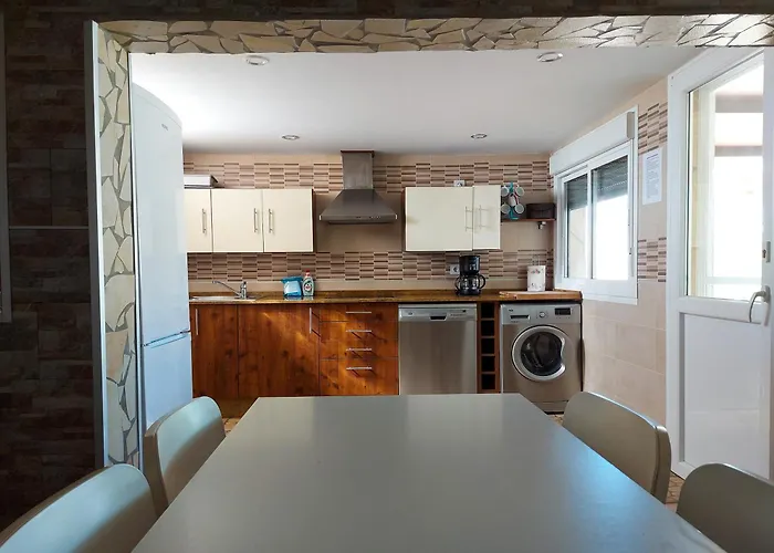 Lantställe Rosal- Solo Familias Y Parejas *