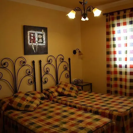 Rosal- Solo Familias Y Parejas Venkovský dům *