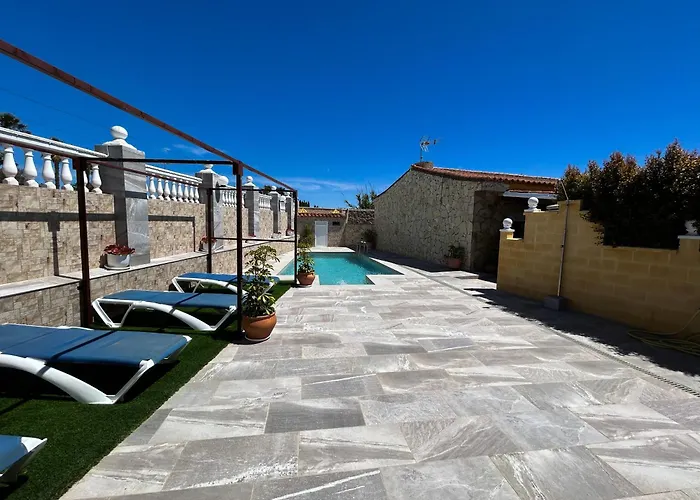 Rosal- Solo Familias Y Parejas 乡村民宿 *