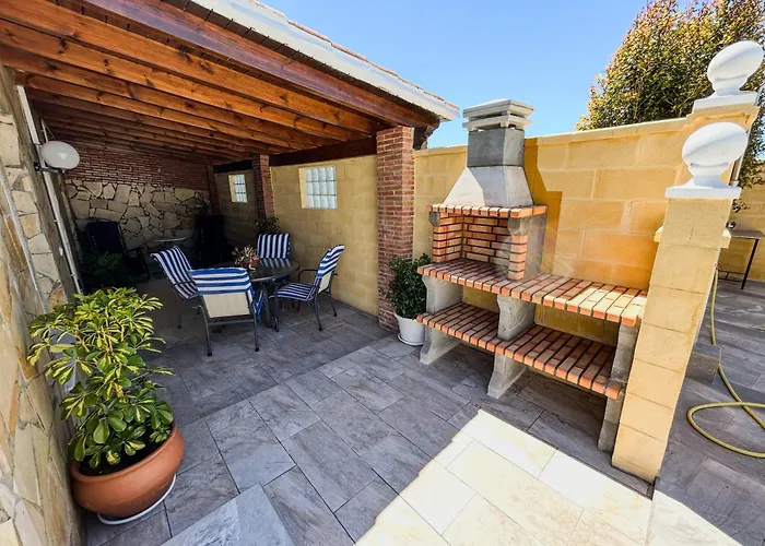 乡村民宿 Rosal- Solo Familias Y Parejas 科尼尔-德拉弗龙特拉