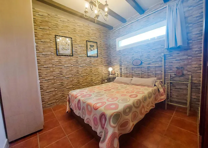 Rosal- Solo Familias Y Parejas 乡村民宿 科尼尔-德拉弗龙特拉