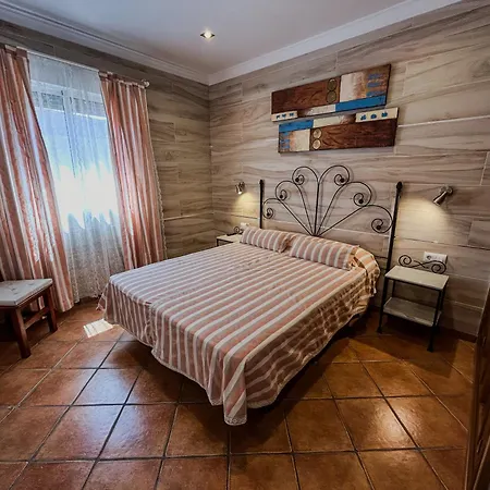 Rosal- Solo Familias Y Parejas *