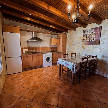 Landhaus Rosal- Solo Familias Y Parejas